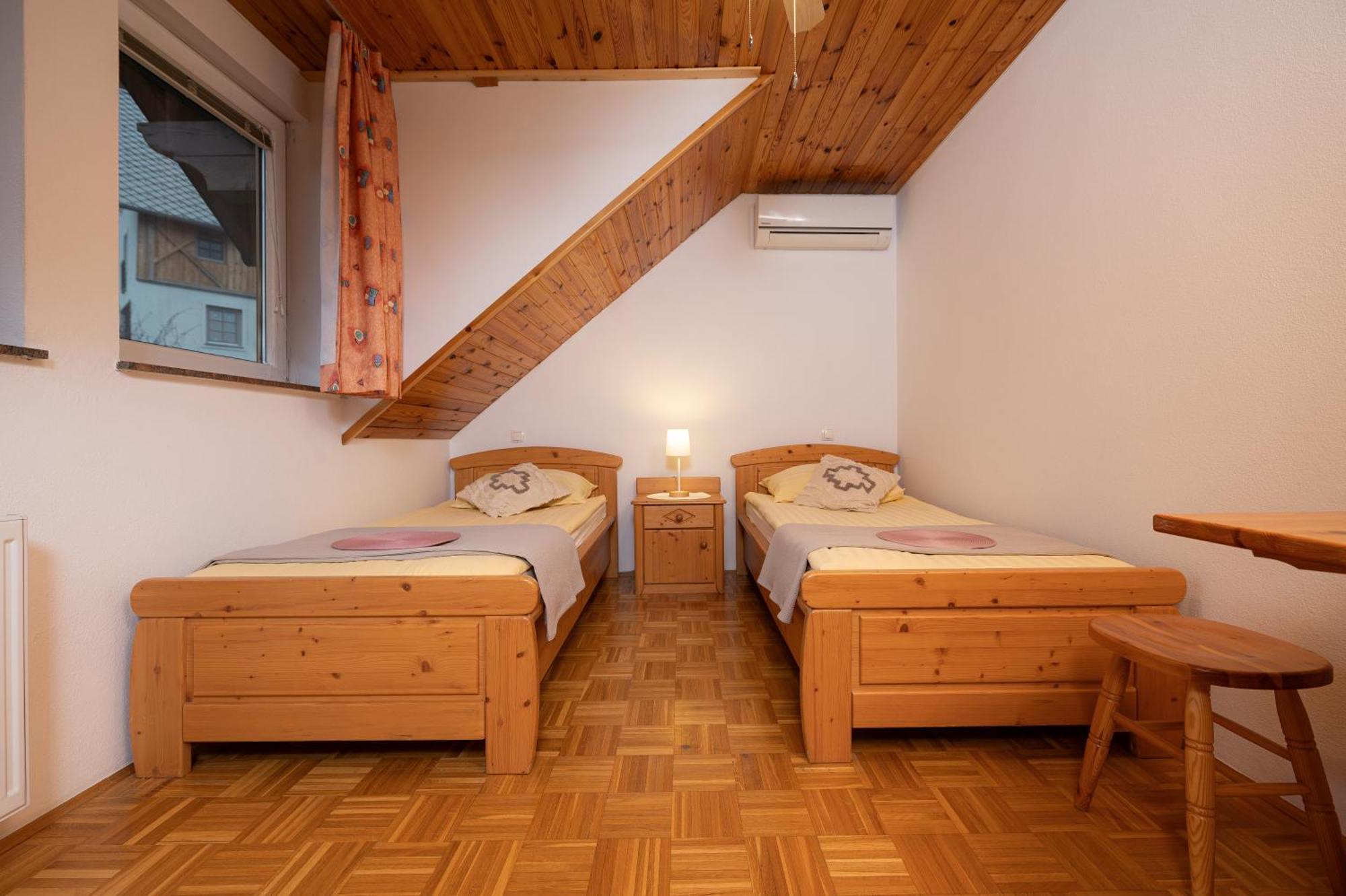 Rooms & Apartments Pr Matjon Bled Luaran gambar