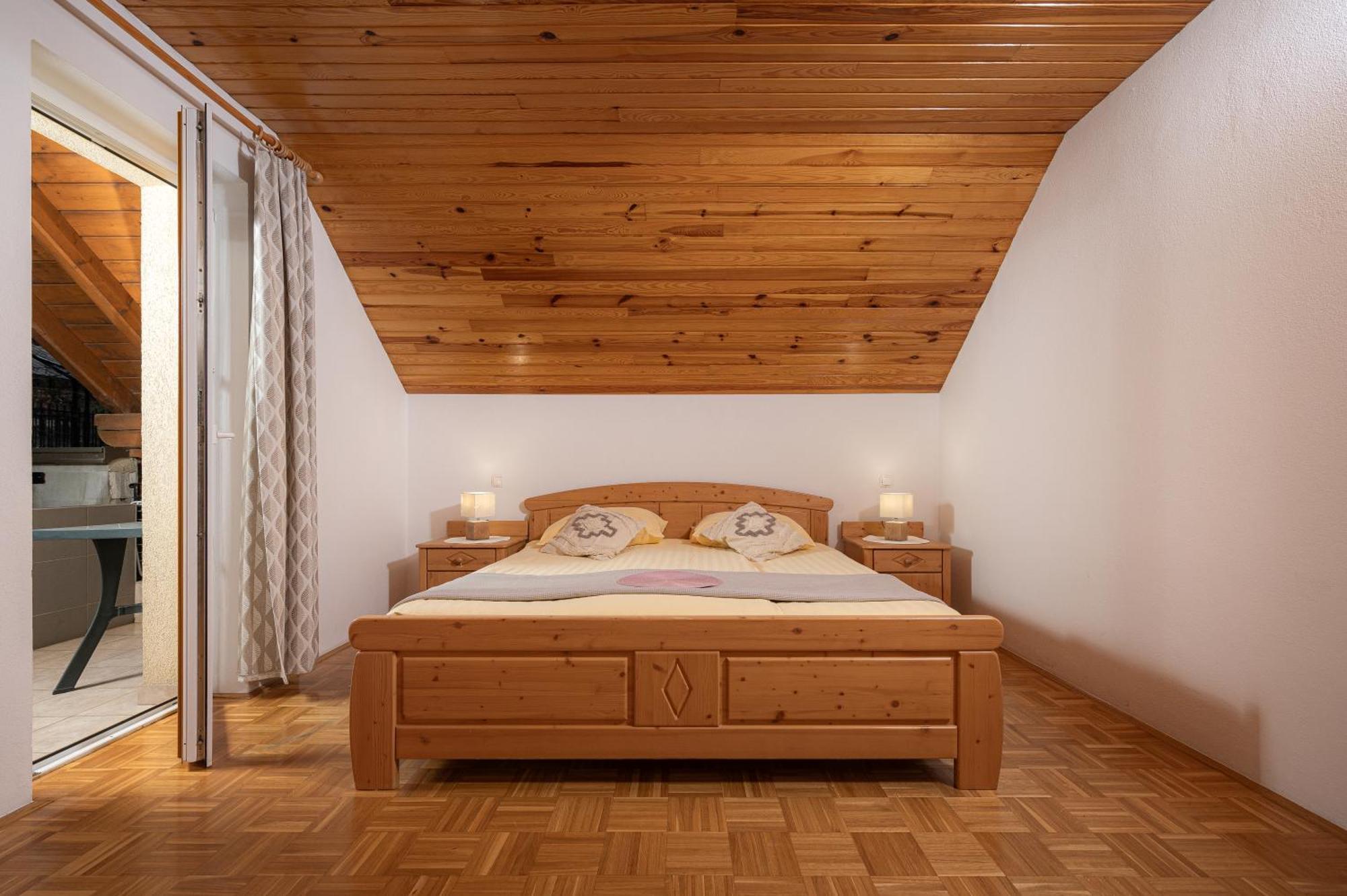 Rooms & Apartments Pr Matjon Bled Luaran gambar